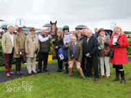 Moabit and Sam Twiston-Davies with Owners at Stratford - 21 May 2016