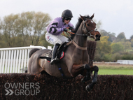 Stage Star winning at Warwick - 1 November 2022