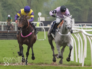 The Carpenter winning at Uttoxeter - 6 May 2023