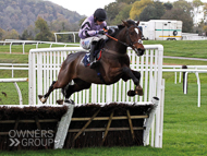 Makin'yourmindup winning at Chepstow - 25 October 2022