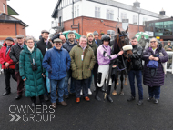 Speed Davis with Brian Hughes and owners at Musselburgh - 5 April 2024